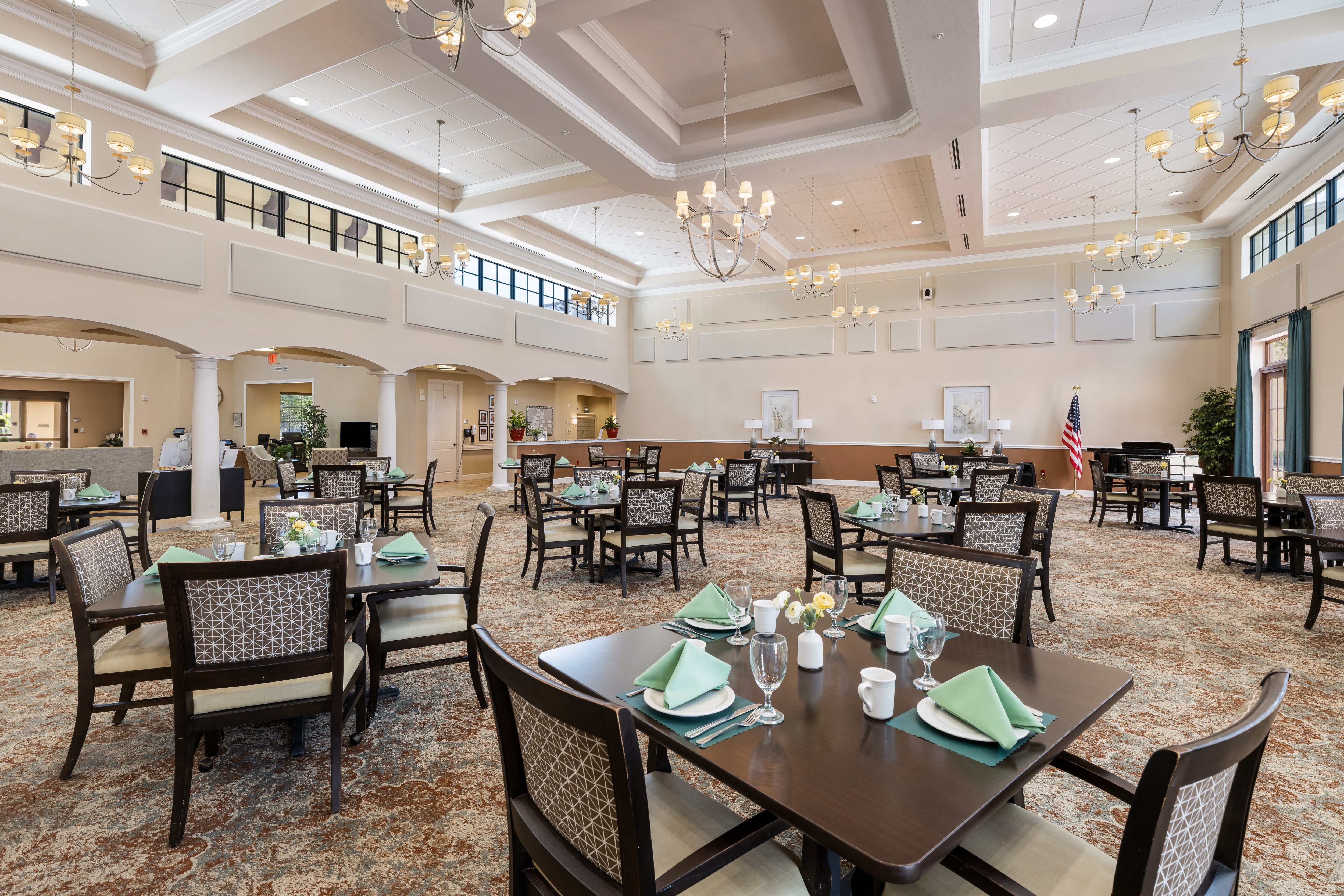 Discovery Commons Cypress Point dining room