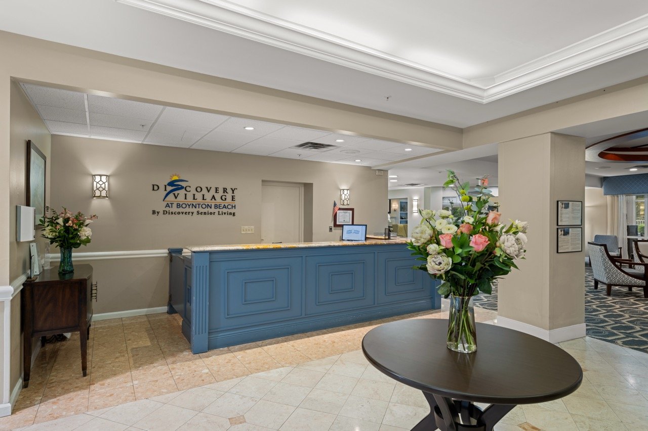 Discovery Village Boynton Beach front desk