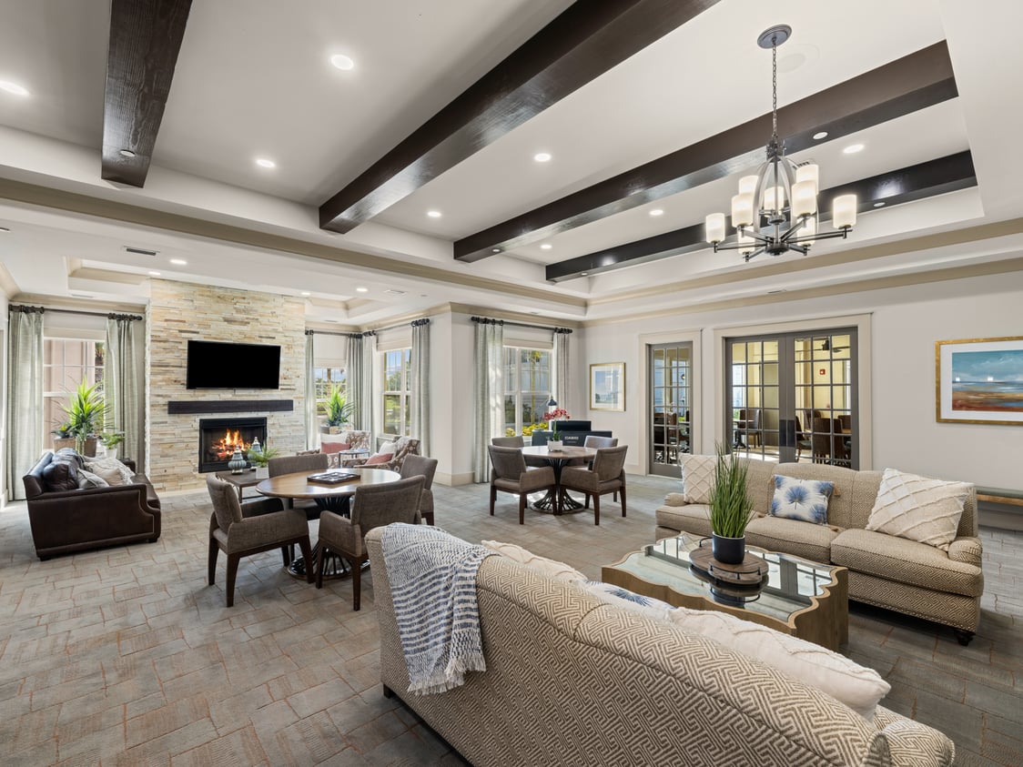 Diamond Oaks Village common area